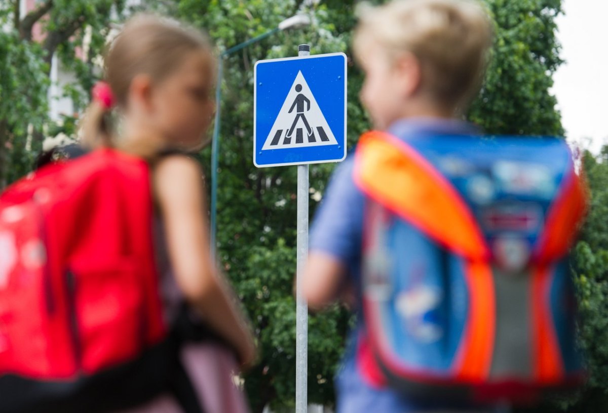 kinder schulkinder schüler schulweg wolfenbüttel