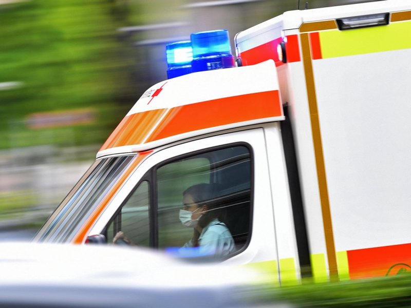 krankenwagen rettungswagen
