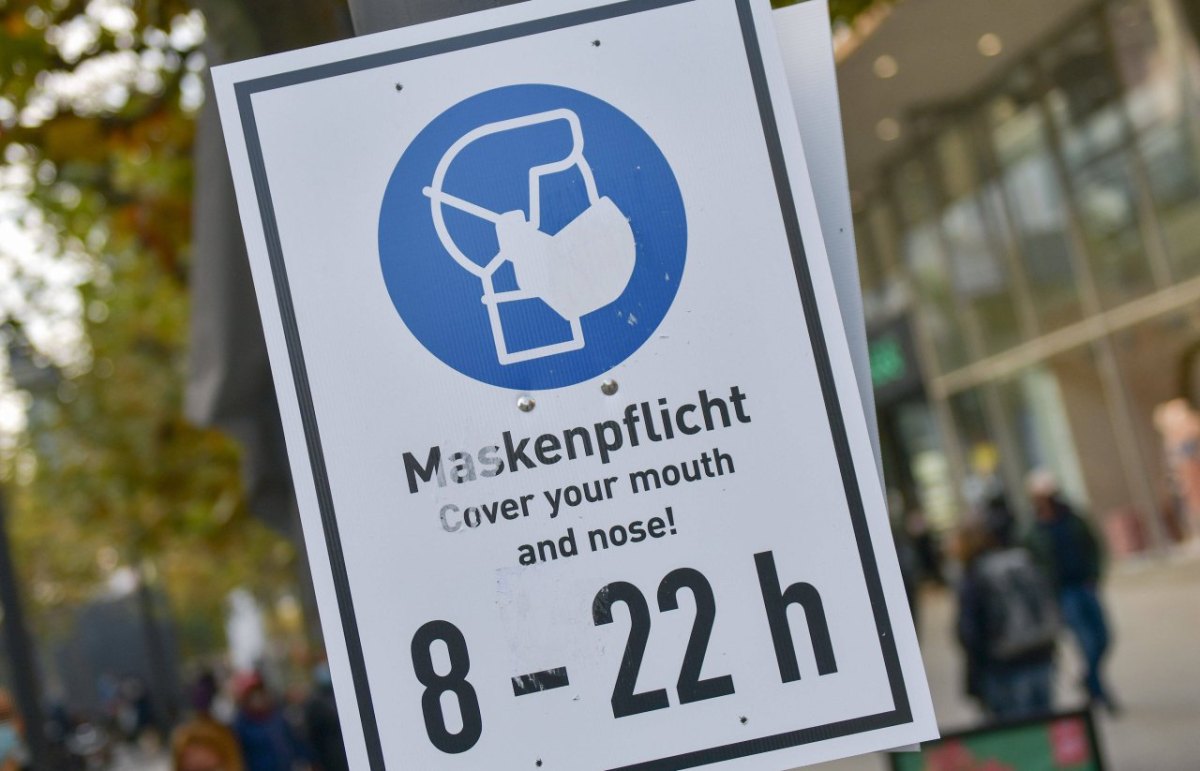 maskenpflicht schild.jpg