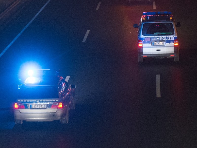 Der Fahrer hat das Auto übersehen. (Symbolbild)