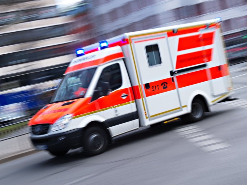 rettungswagen krankenwagen