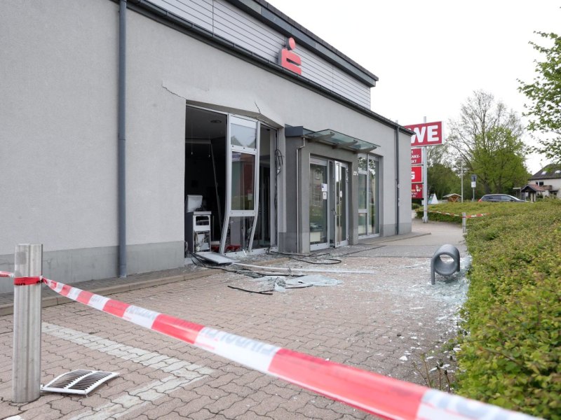 sparkasse seesen geldautomat