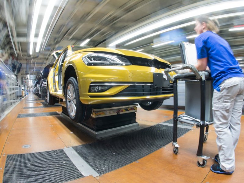 vw golf mitarbeiter werk wolfsburg