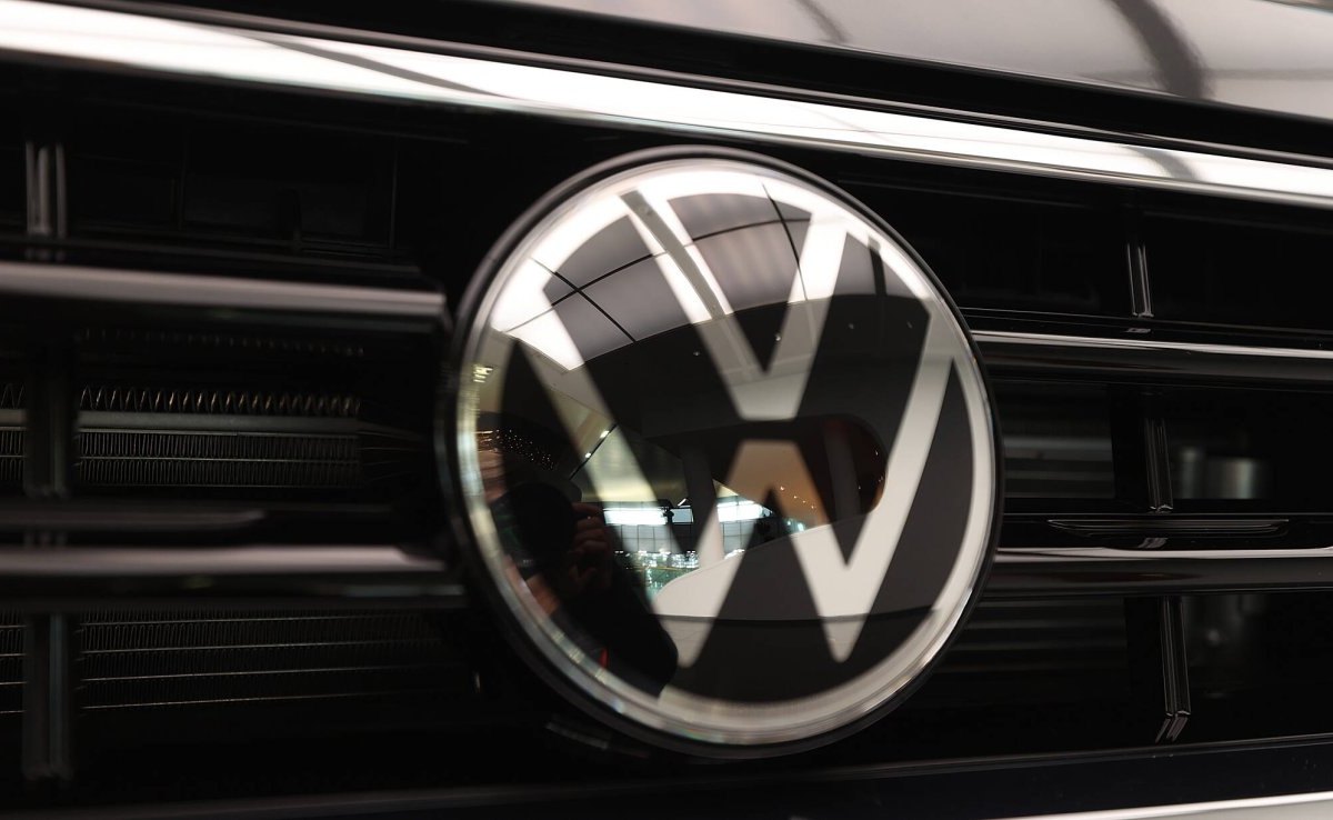 vw logo.jpg