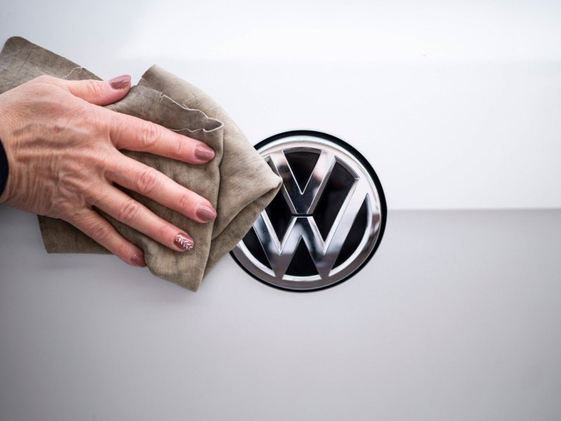 vw logo.jpg