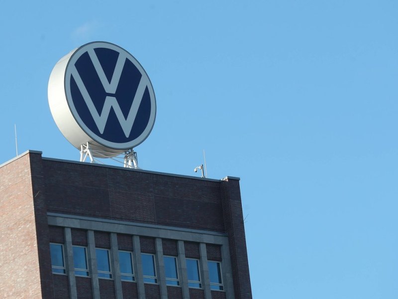 vw logo.jpg