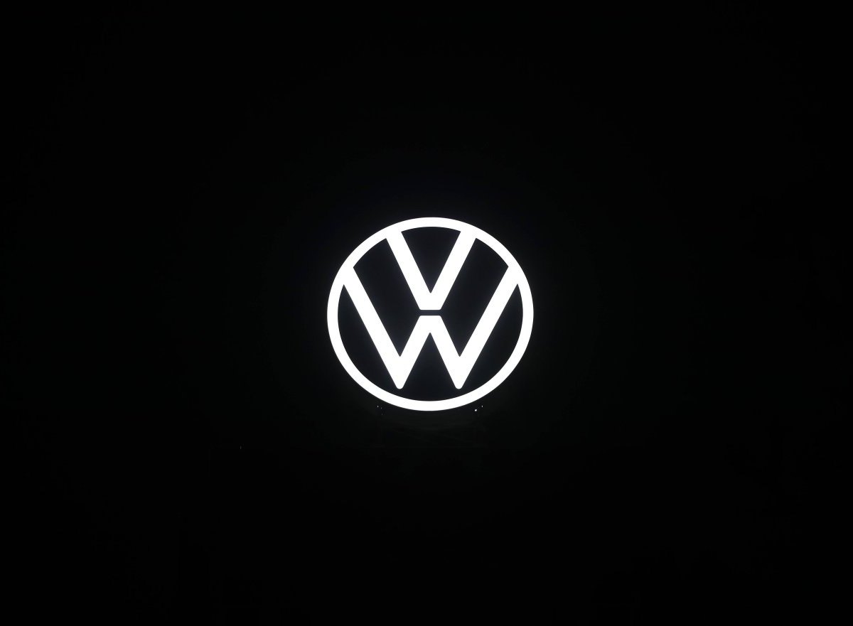 vw logo dunkel neu formel 1 porsche