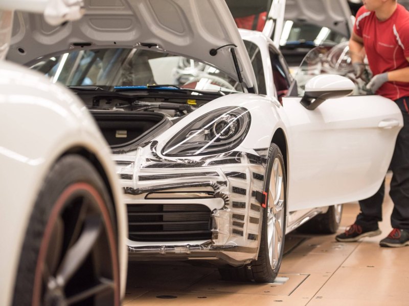 vw porsche.jpg
