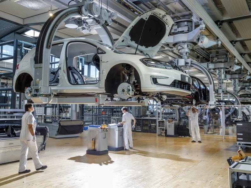 vw werk mitarbeiter.jpg