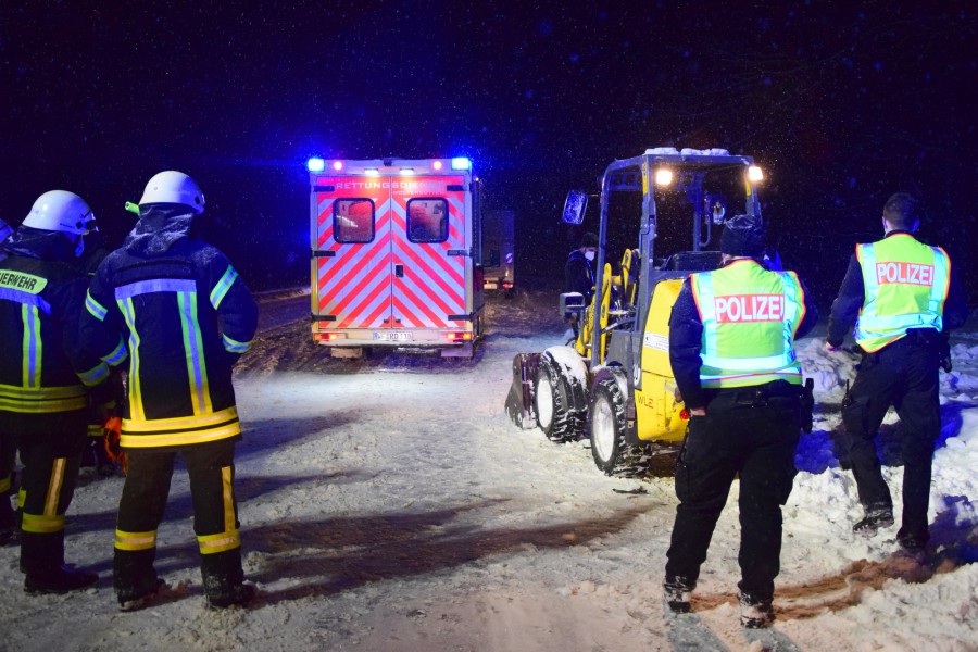 Nach einem Unfall in Wolfenbüttel wurde ein verletzter Mann ins Klinikum gebracht. 