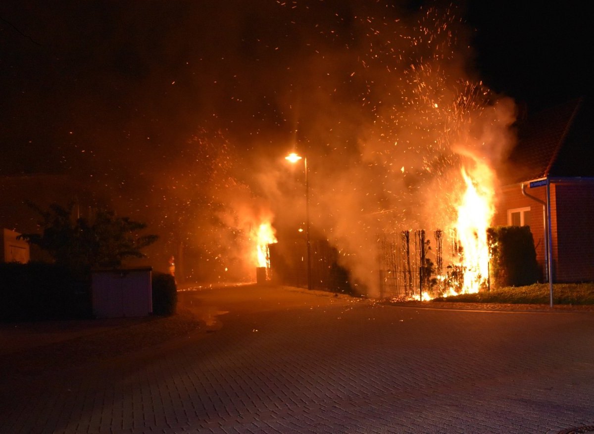 harz brand feuerteufel halberstadt hecke