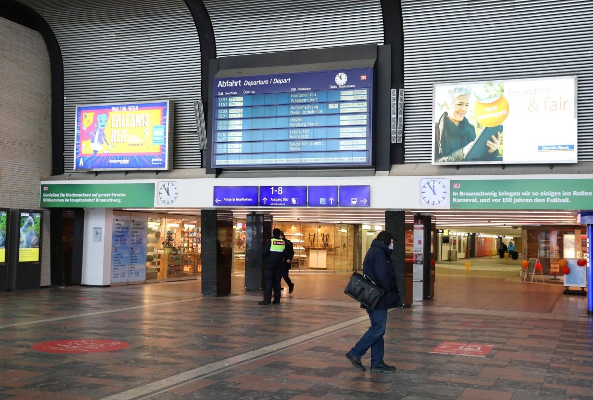 Braunschweig-Hauptbahnhof.jpg