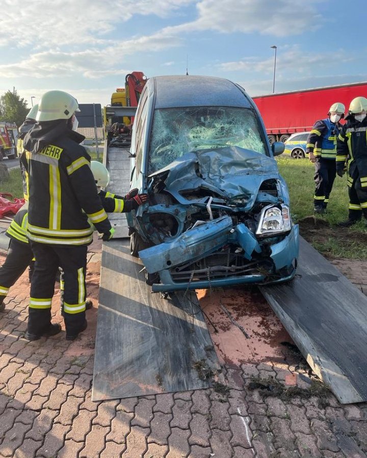 a2 bei lehre unfall.jpg