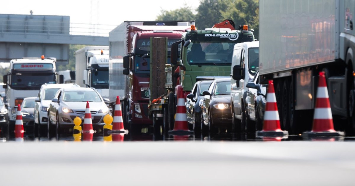 a2 unfall stau lkw braunschweig