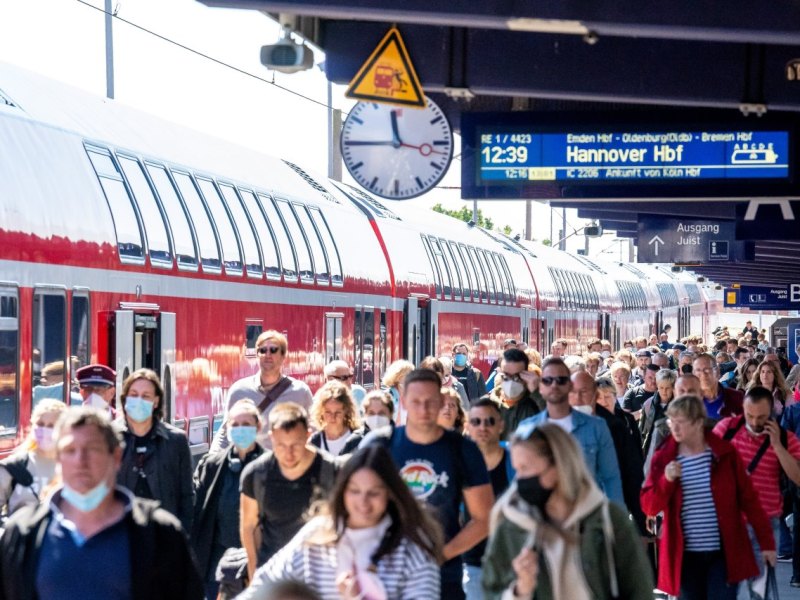 bahn bahnhof hannover 9 euro ticket braunschweig