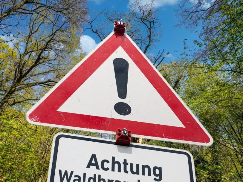 schild Waldbrandgefahr
