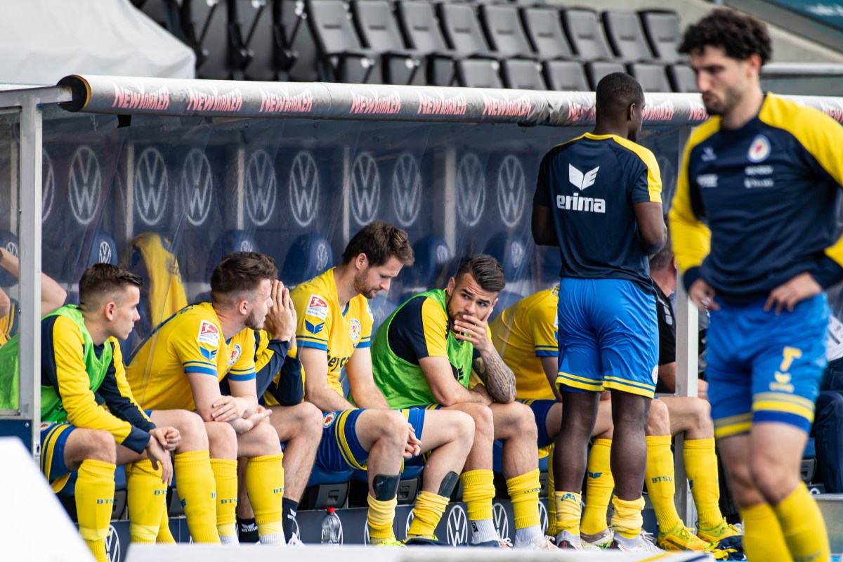 Eintracht Braunschweig zieht nach Fehlstart Konsequenzen