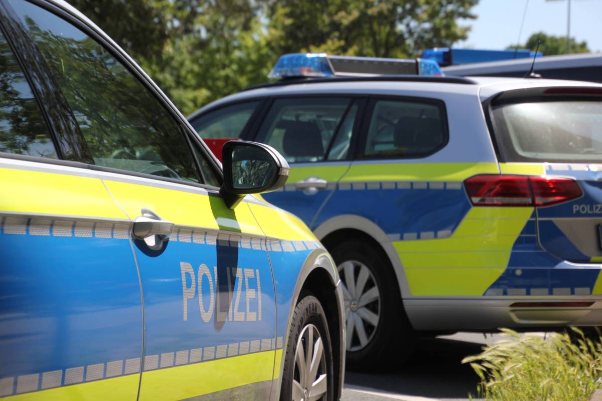 Ein Bankfiliale in Braunschweig ruft die Polizei.