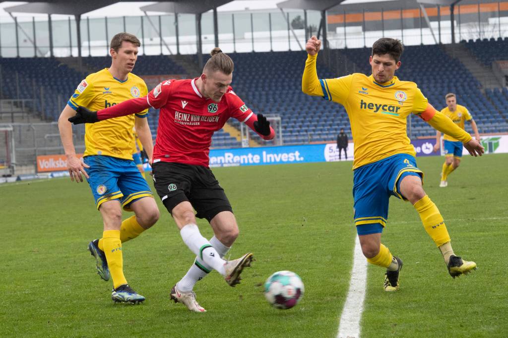 EIntracht Braunschweig Hannover 96