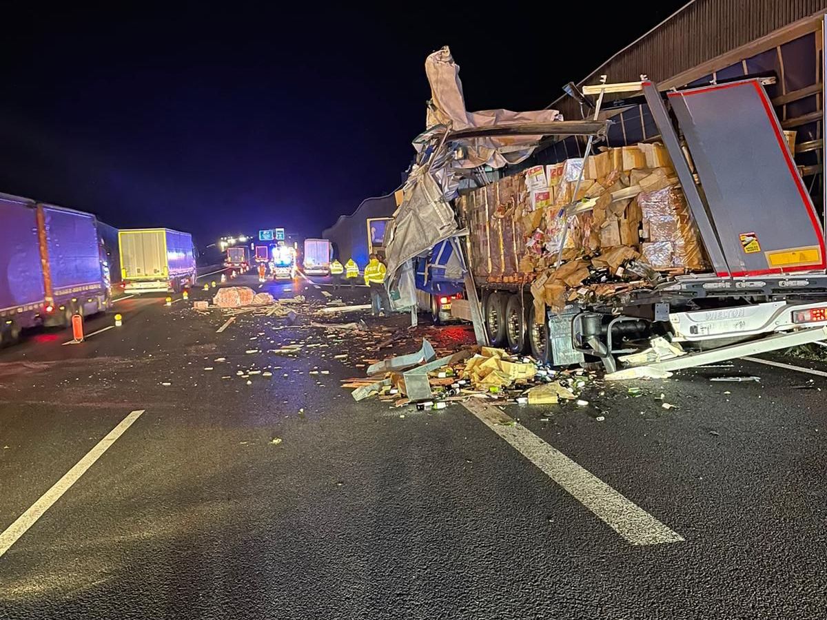 Lkw-Crash auf der A2 im Kreis Helmstedt!