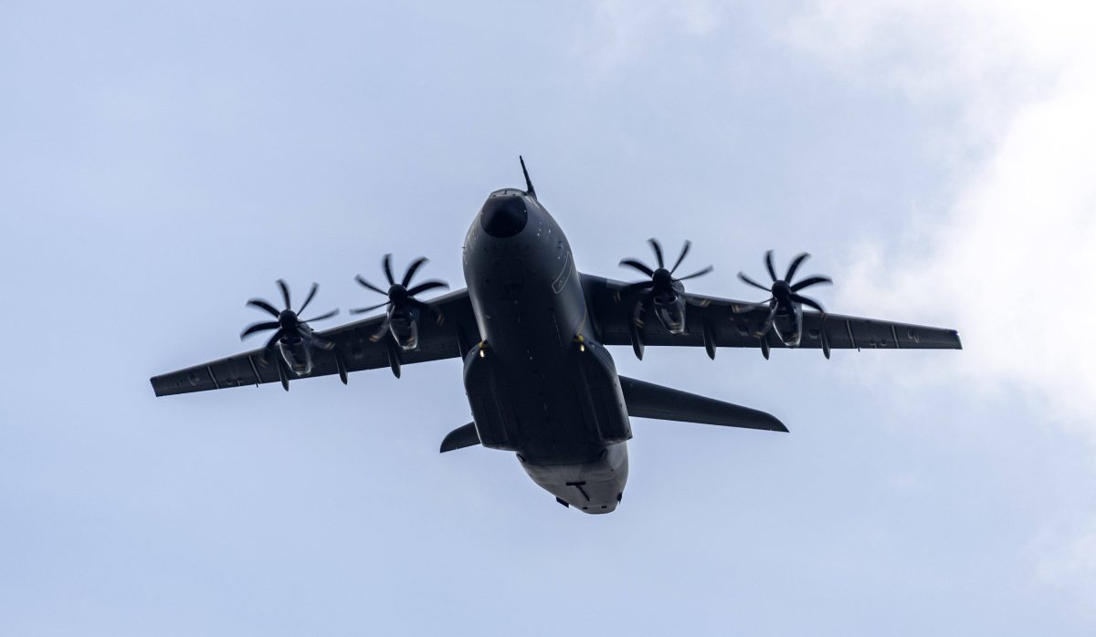 Ein A400M war unter anderem im Kreis Wolfenbüttel unterwegs und hat für Aufsehen gesorgt. (Archivbild)