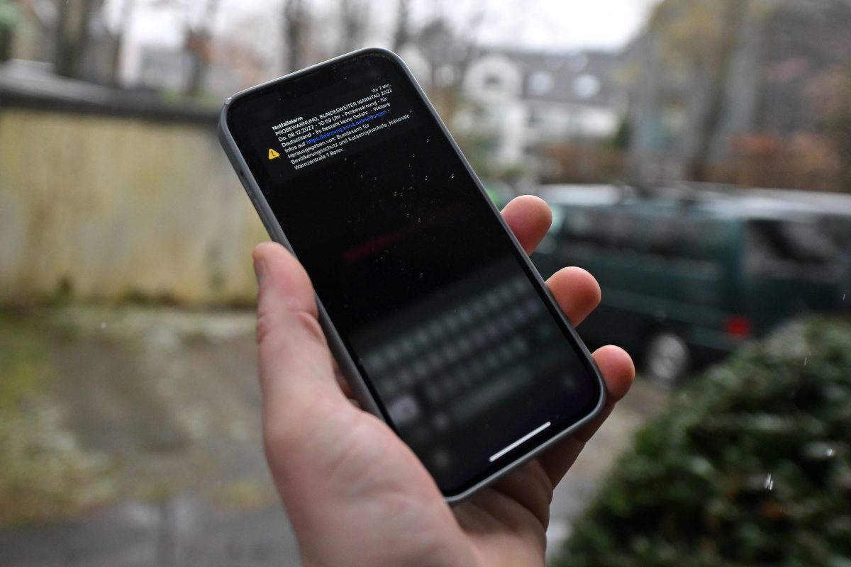 Die Stadt Braunschweig kann dir zukünftig einfach so Meldungen aufs Handy schicken – aus einem wichtigen Grund! (Symbolbild)