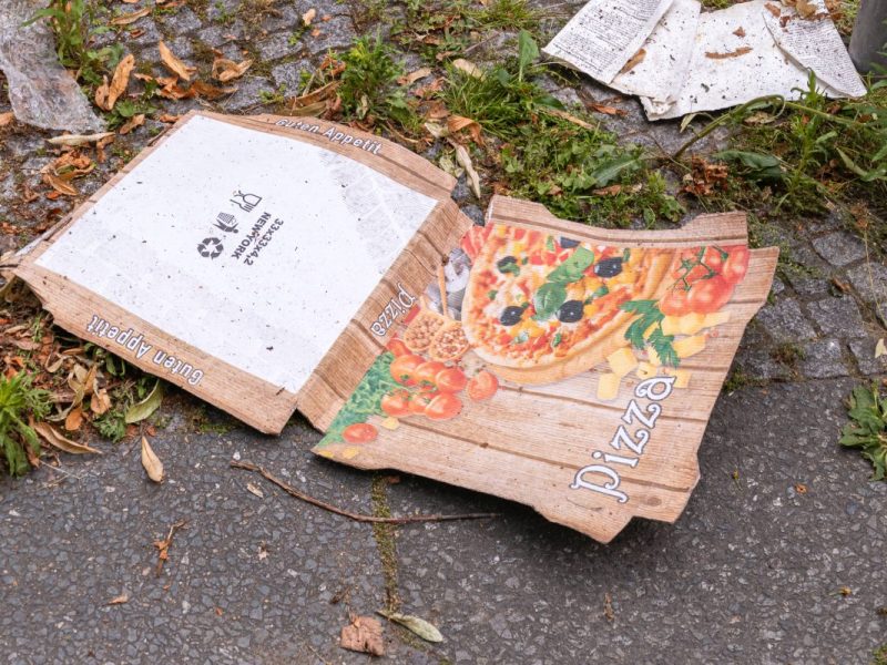 Gibt es in der Gerhard-Borchers-Straße in Braunschweig ein Müll-Problem? (Symbolbild)