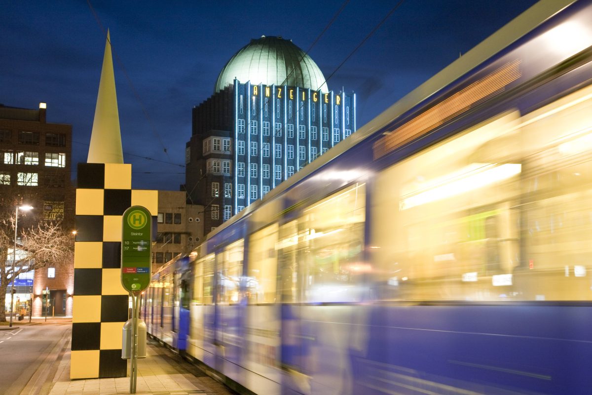 Tödlicher Straßenbahn-Unfall in Hannover! (Symbolbild)