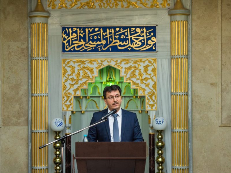 Recep Bilgen, Vorsitzender des Landesverbandes der Muslime, Schura Niedersachsen, spricht von einem 