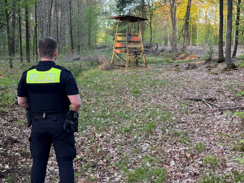 Folgenschwere Fesselspiele im Schaumburger Wald in Niedersachsen!