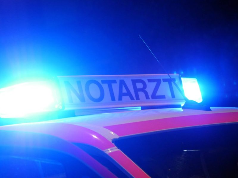 Symbolbild Blaulicht Notarzt