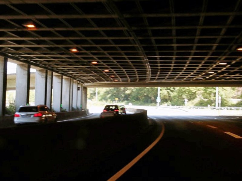Im Heidbergtunnel in Braunschweig hat es am Montag gekracht.