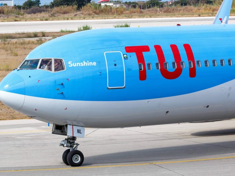 Tui fliegt wegen der Waldbrände vorerst keine Touristen nach Rhodos