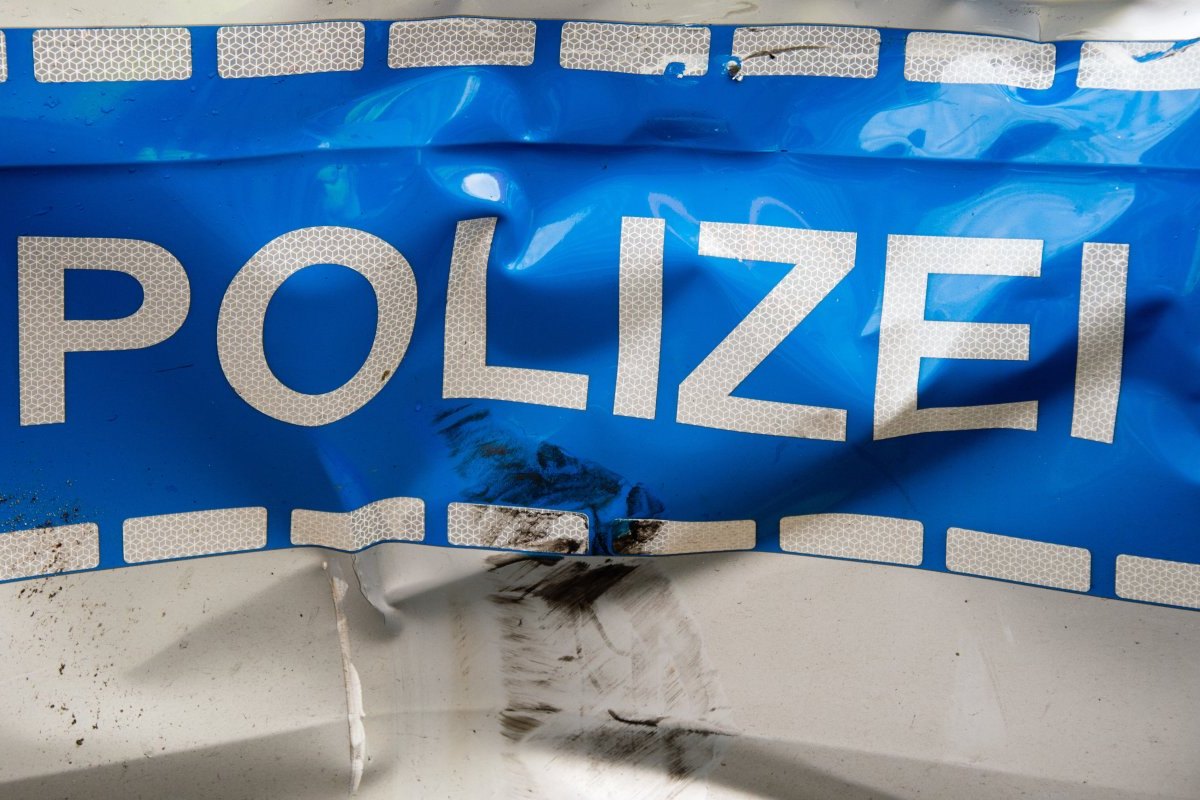Ein Streifenwagen der Autobahnpolizei Braunschweig ist am Freitag in einen Unfall verwickelt worden. Es war seine letzte Einsatzfahrt.