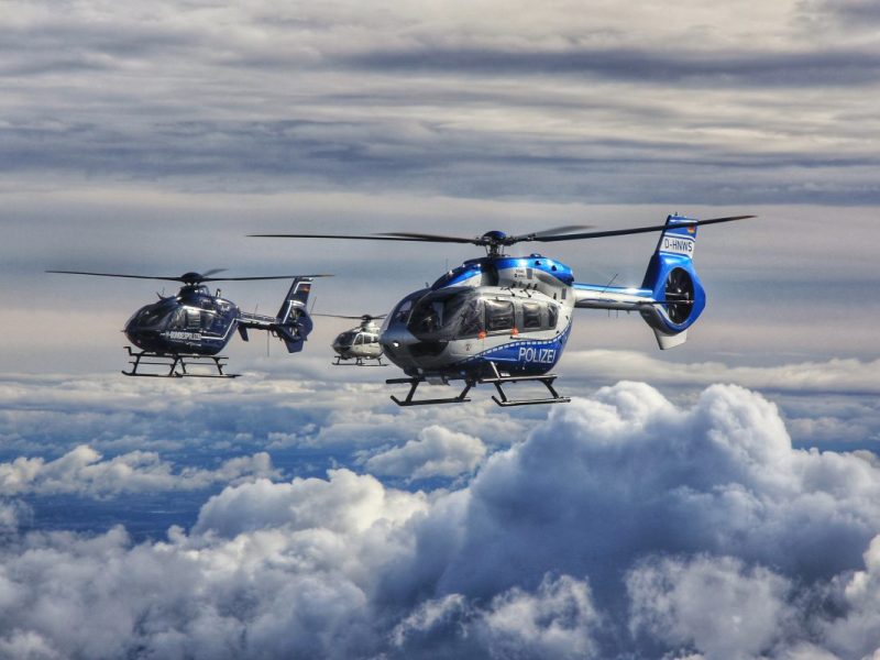Ein Dutzend Hubschrauber wird kommende Woche über Gifhorn fliegen. Was hinter dem Formationsflug steckt, liest du bei uns.