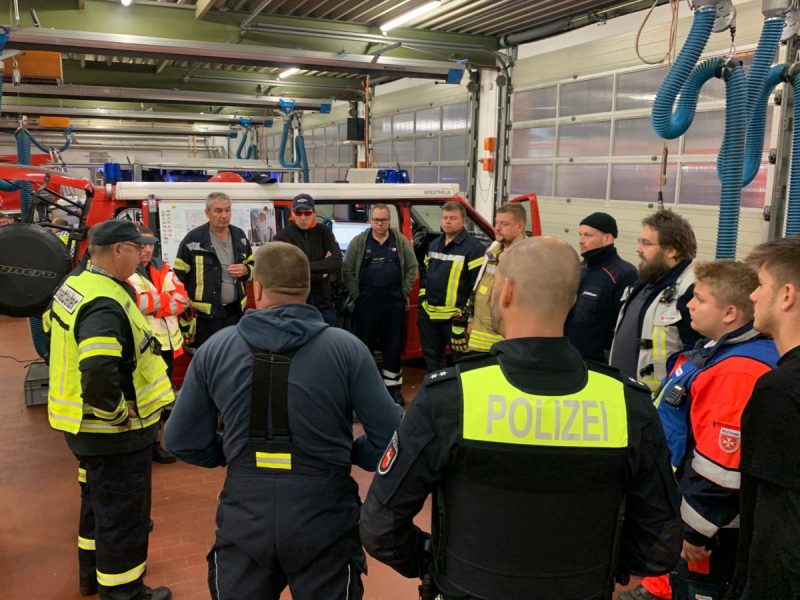 Zahlreiche Einsatzkräfte suchten nach der Vermissten im Kreis Gifhorn!