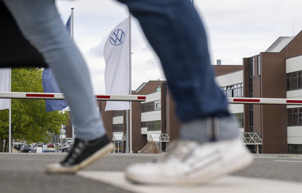 VW Sachsen und der dortige Betriebsrat müssen eine zweite Pille schlucken. Schon wieder sind sie an einem Gericht gescheitert. Aber sie geben nicht auf.