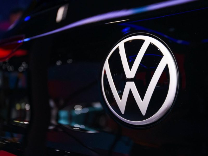 VW wird immer wieder kopiert. Zwei der dreistesten Plagiate haben jetzt einen preis abgesahnt – einen Negativpreis.
