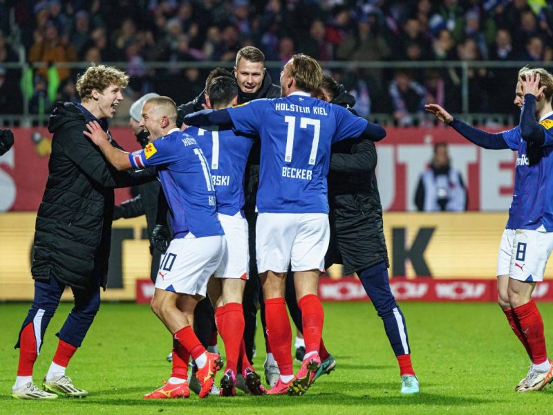 Holstein Kiel Eintracht Braunschweig