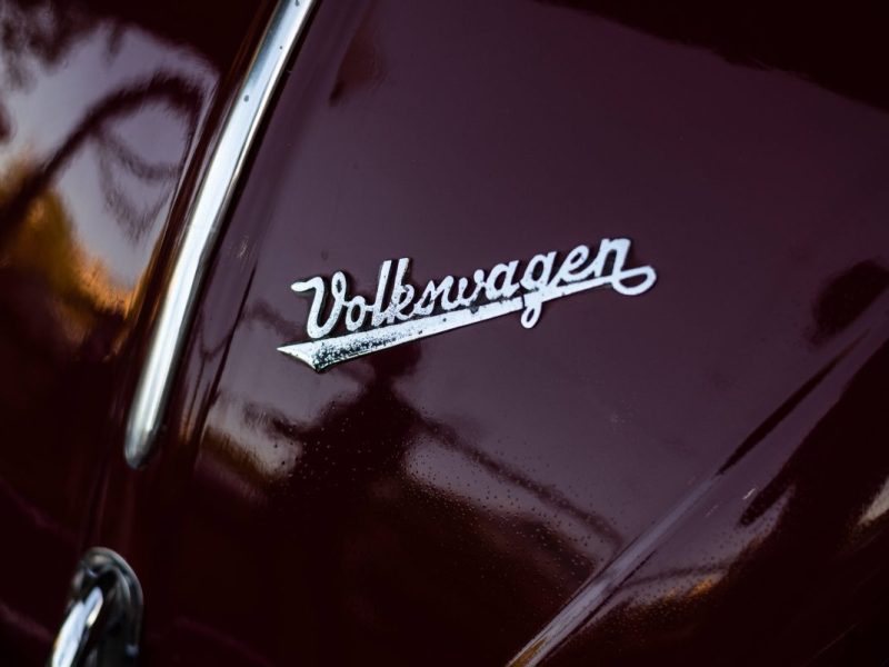 Der Volkswagen-Konzern ist mit einem deutlichen Absatzplus ins neue Jahr gestartet.