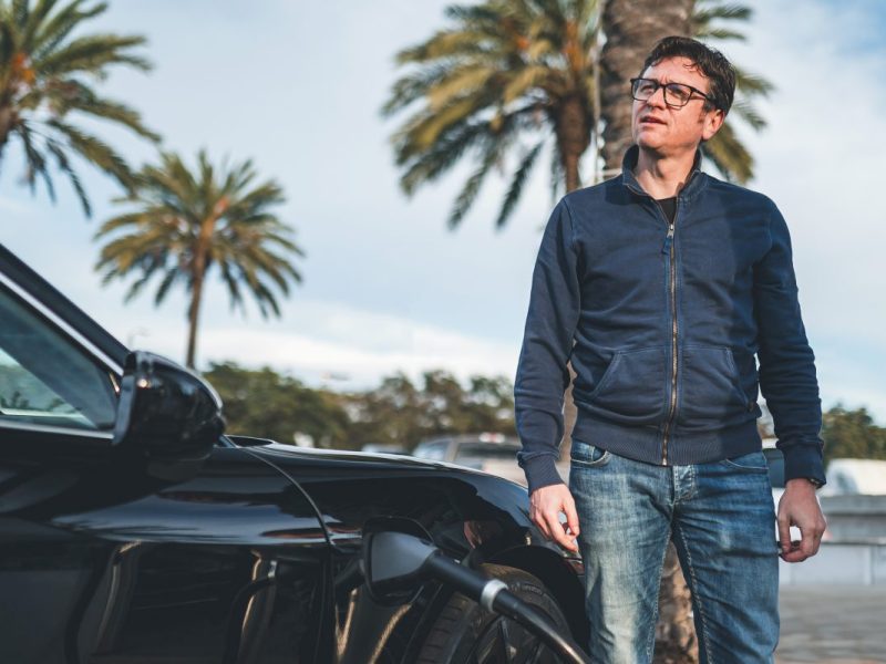 Porsche bringt den umfangreich aktualisierten Taycan auf den Weg.