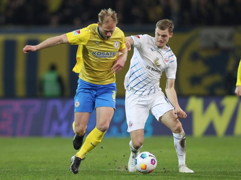 Eintracht Braunschweig verliert gegen Hansa Rostock.