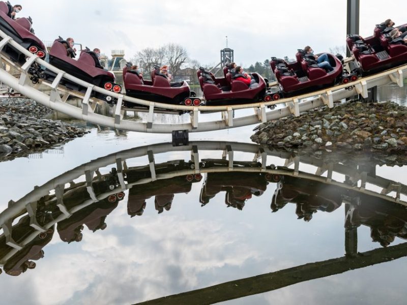 Inmitten von Achterbahnen und Attraktionen findet bald ein Festival im Heide Park statt. (Archivbild)