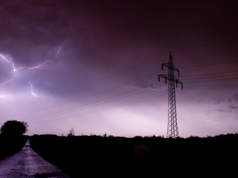 Noch zeigt sich das Wetter in Niedersachsen von seiner Sommer-Seite. Zum Monatswechsel könnte sich das wieder ändern.
