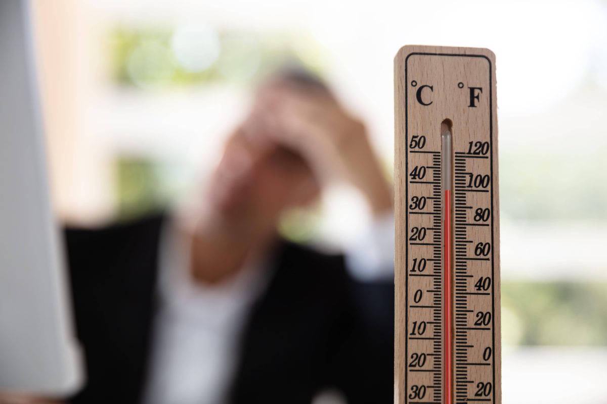 Die Arbeitnehmer in Niedersachsen leiden unter der zunehmenden Hitze während der Arbeitszeit. (Symbolbild)