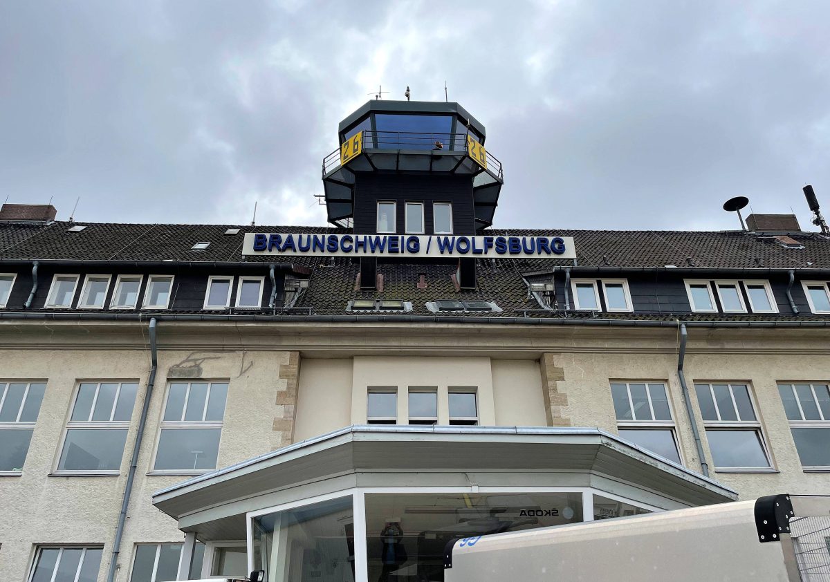 Bange Minuten am Flughafen Braunschweig.