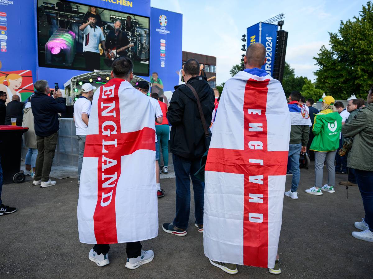 Gegen wen trifft England im Achtelfinale der EM 2024? Für die Anhänger der "Three Lions" ist klar: Es soll nicht das DFB-Team werden.