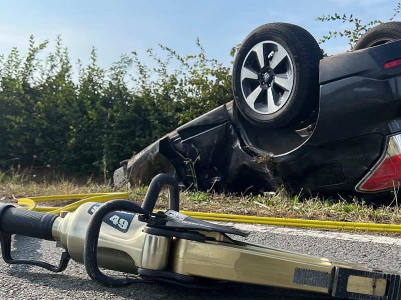 Das Auto landete bei dem Unfall im Harz auf dem Dach. Für dessen Fahrer kam jede Hilfe zu spät.