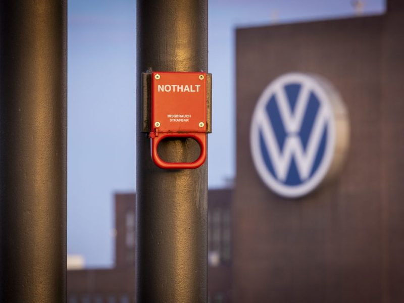 VW will Nägel mit Köpfen machen. So klingt zumindest die Drohung von oben. Auch die Politik mischt sich ein. Jetzt die SPD.