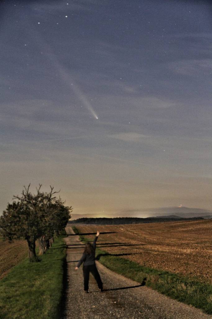 Komet Tsuchinshan-Atlas im Harz am Himmel